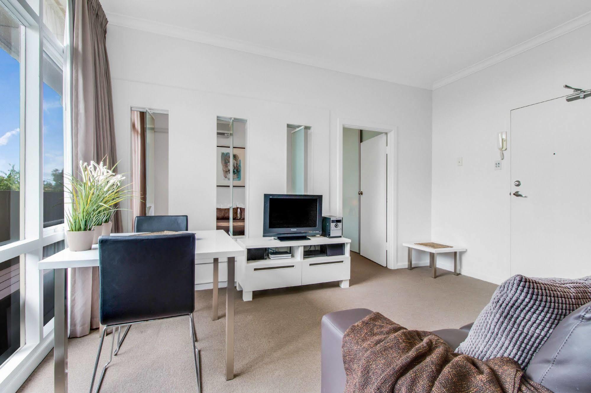 Adelaide Dress Circle Apartments - Ward Street ภายนอก รูปภาพ